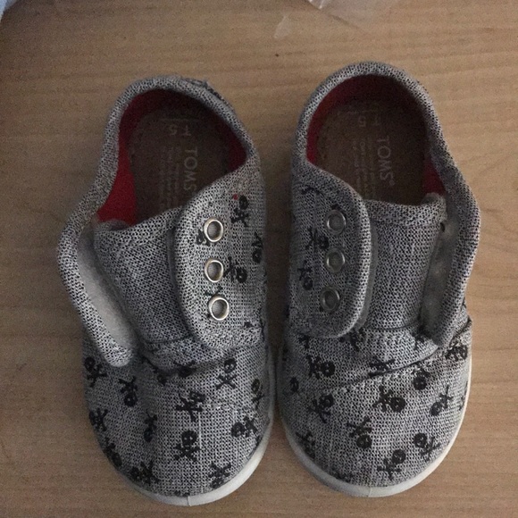 Baby toms size 5 Clearance